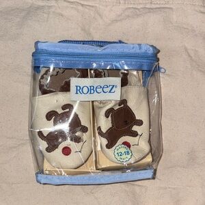 Robeez Cream Baby Shoes with Brown Dog NWT